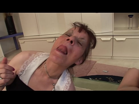 ❤️ İki nənənin və bir babanın üçlü var ️❌ Porno bizdə az.pornoklinge.ru ️❤